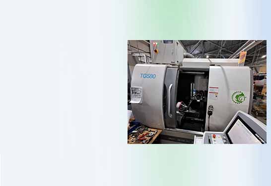 Пятиосевой шлифовальный станок TG580 с ЧПУ